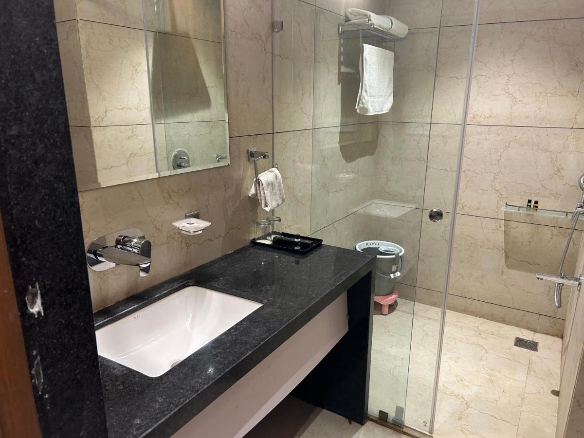 The Imperial Prime Clarks Inn Suites, Bhilwara Exterior foto