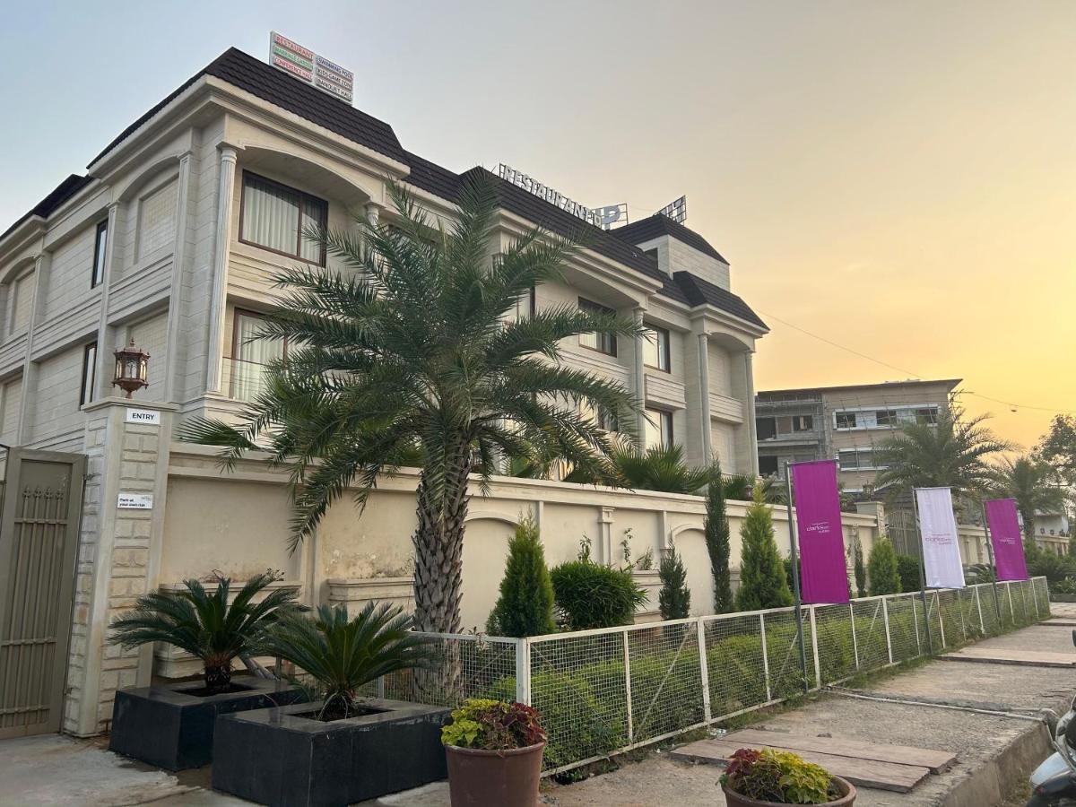 The Imperial Prime Clarks Inn Suites, Bhilwara Exterior foto